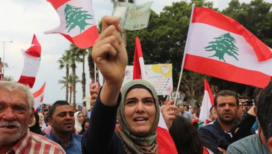 






مظاهرات لبنانية ضد حزب الله