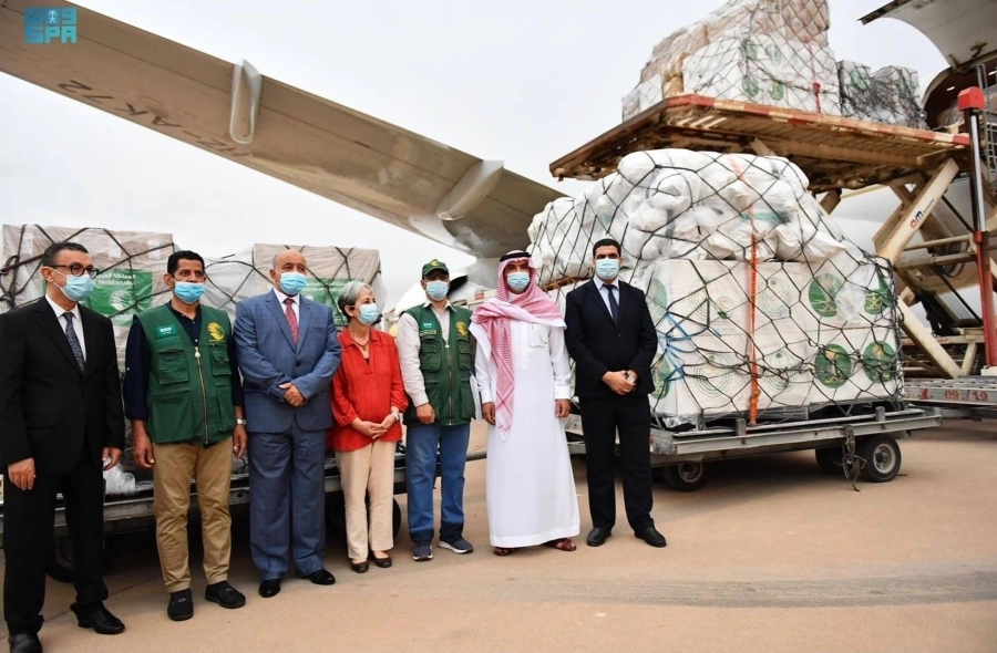 وصول أولى طلائع الجسر الجوي السعودي الإغاثي إلى الجزائر للإسهام في تخفيف الآثار الناجمة عن الحرائق (واس)