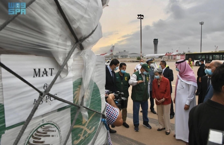 وصول أولى طلائع الجسر الجوي السعودي الإغاثي إلى الجزائر للإسهام في تخفيف الآثار الناجمة عن الحرائق (واس)