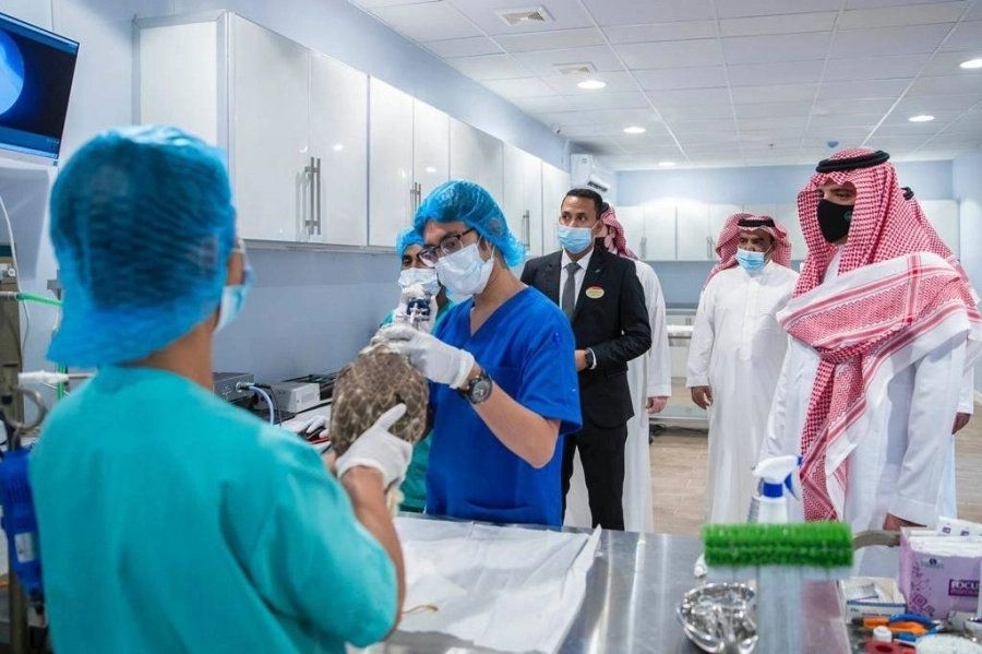 الأمير خلال زيارته