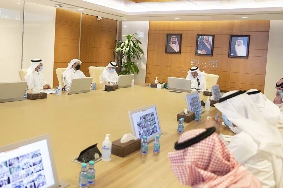  وزير التعليم خلال الاجتماع مع مديري التعليم استعداداً لبداية العام الدراسي يوم غدٍ الأحد