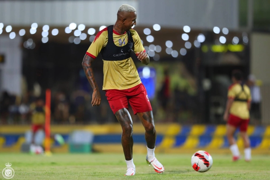 






أندرسون تاليسكا