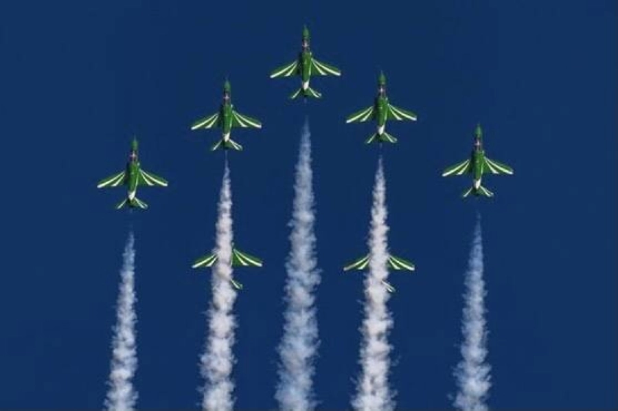 من معرض أثينا الدولي للطيران (وزارة الدفاع)