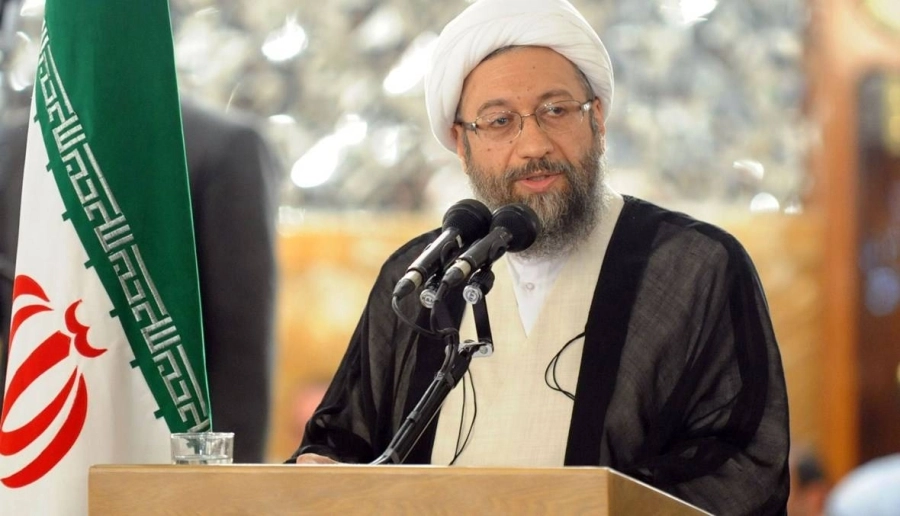 صادق لاريجاني        (مكة)