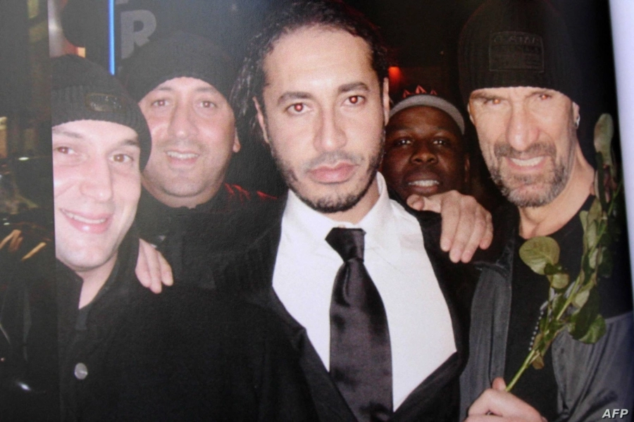 الساعدي القذافي      (مكة)