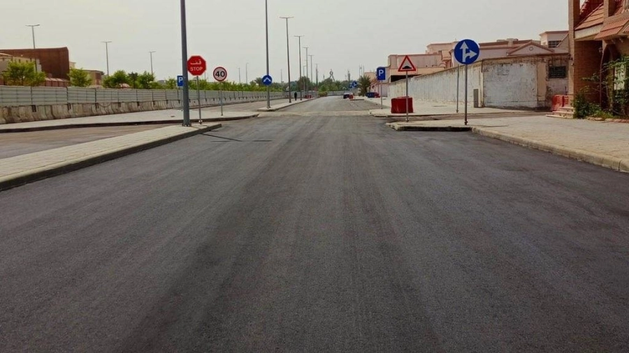 شارع بعد معالجة الحفر فيه                    (مكة)