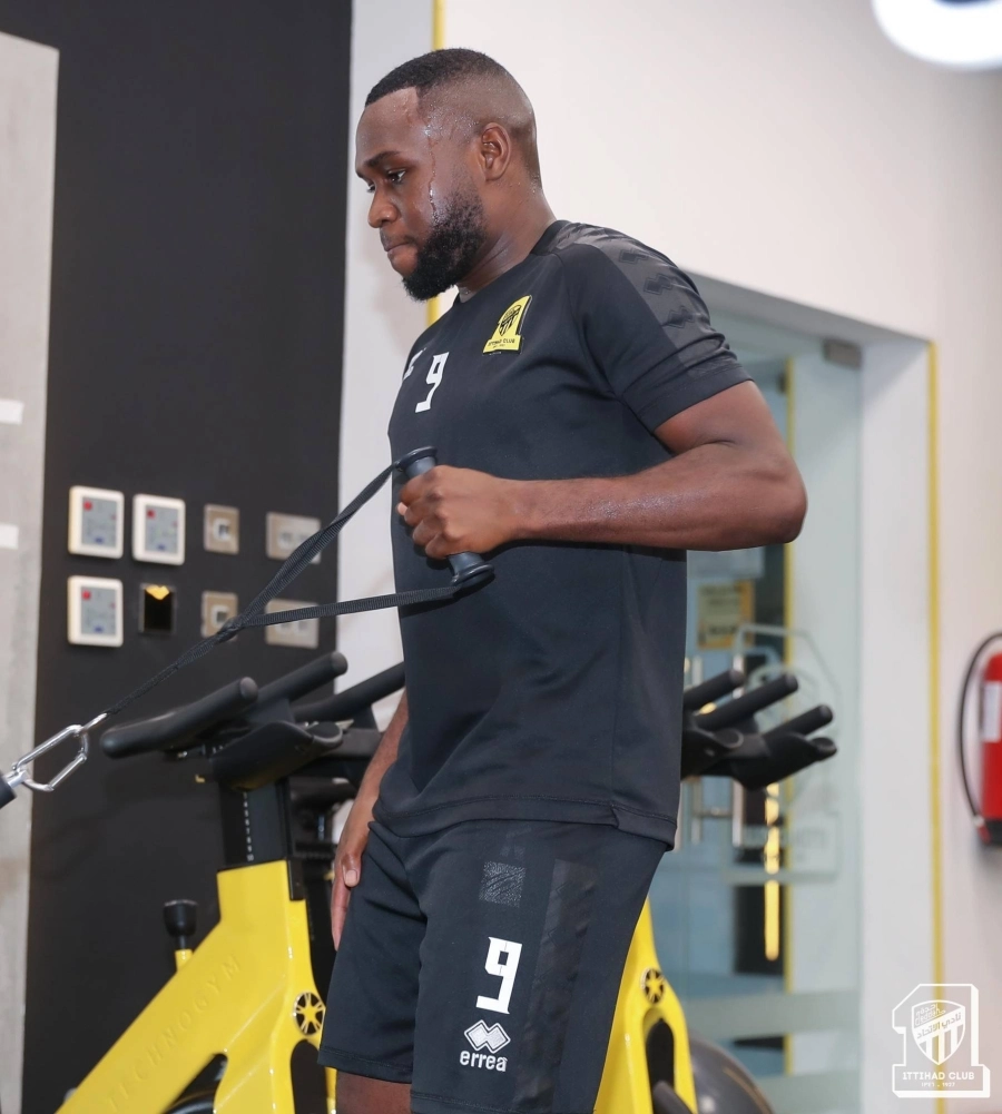 






يوسف نياكاتي