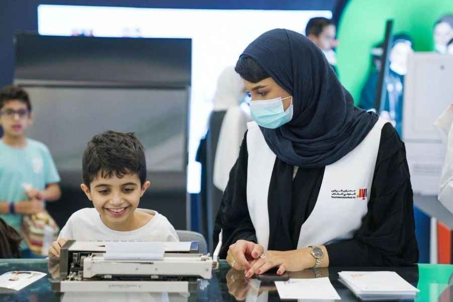 جانب من المعرض