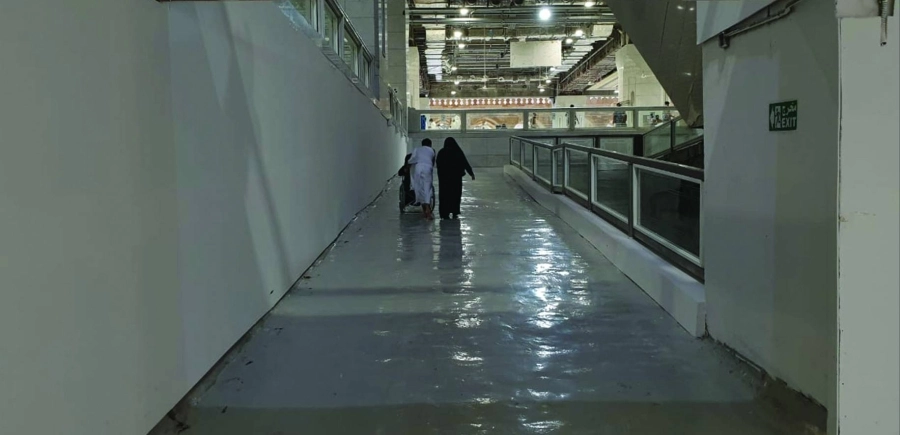 ربط صحن المطاف بالدور الأرضي في المسجد الحرام بمسار خاص للأشخاص ذوي الإعاقة
