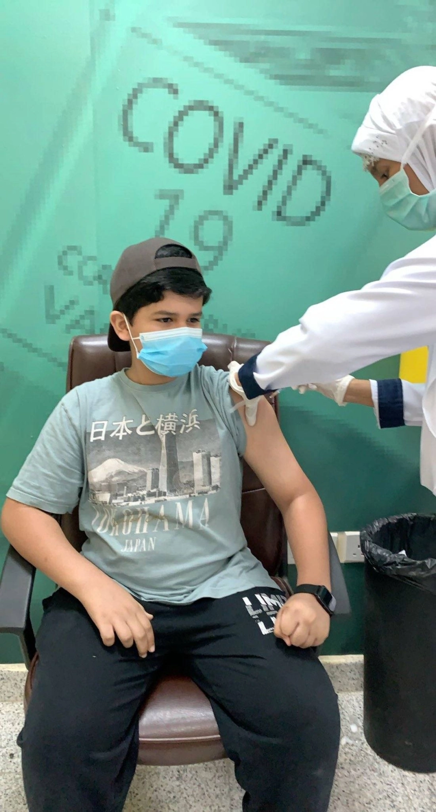 






من تحصين الطلاب بلقاح كورونا                               (مكة)