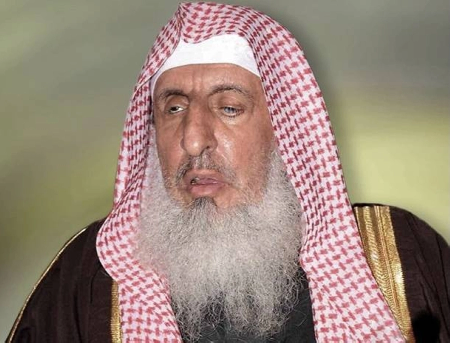 رئيس كبار العلماء؛ عبدالعزيز آل الشيخ 