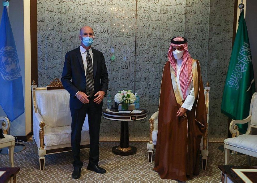 وزير الخارجية والمبعوث الأمريكي