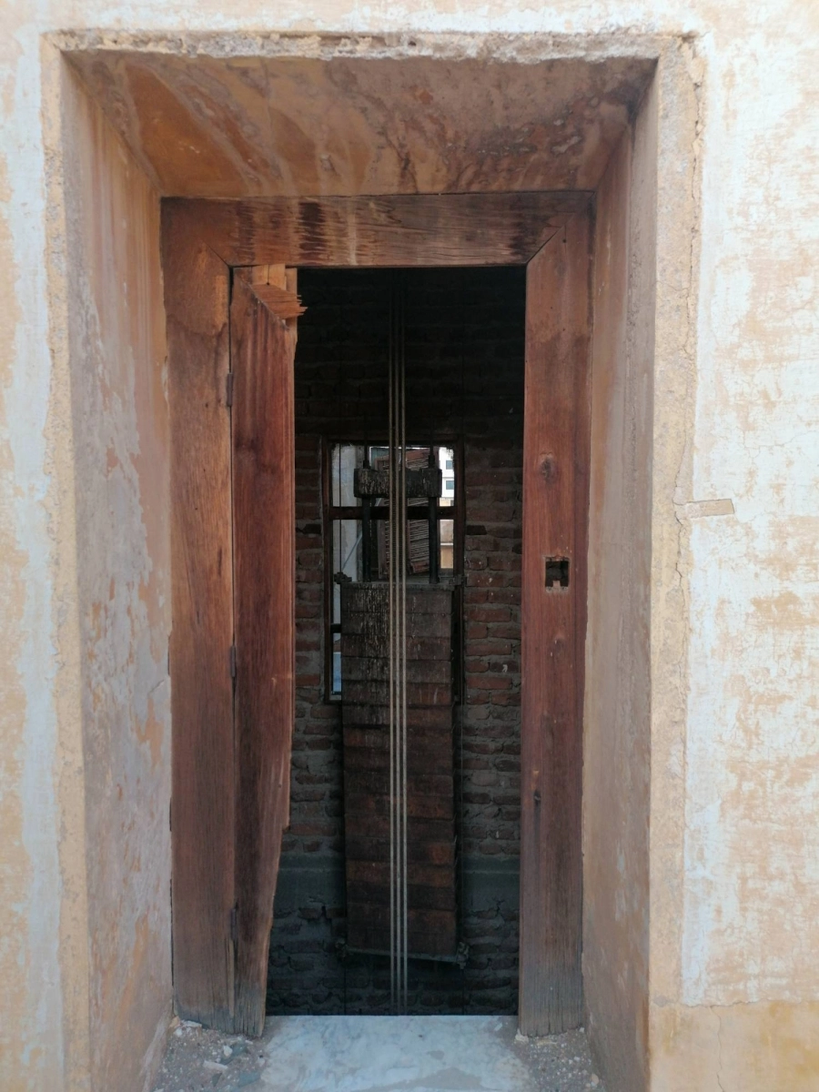 قصر السقاف من الداخل (أنس الحارثي) 