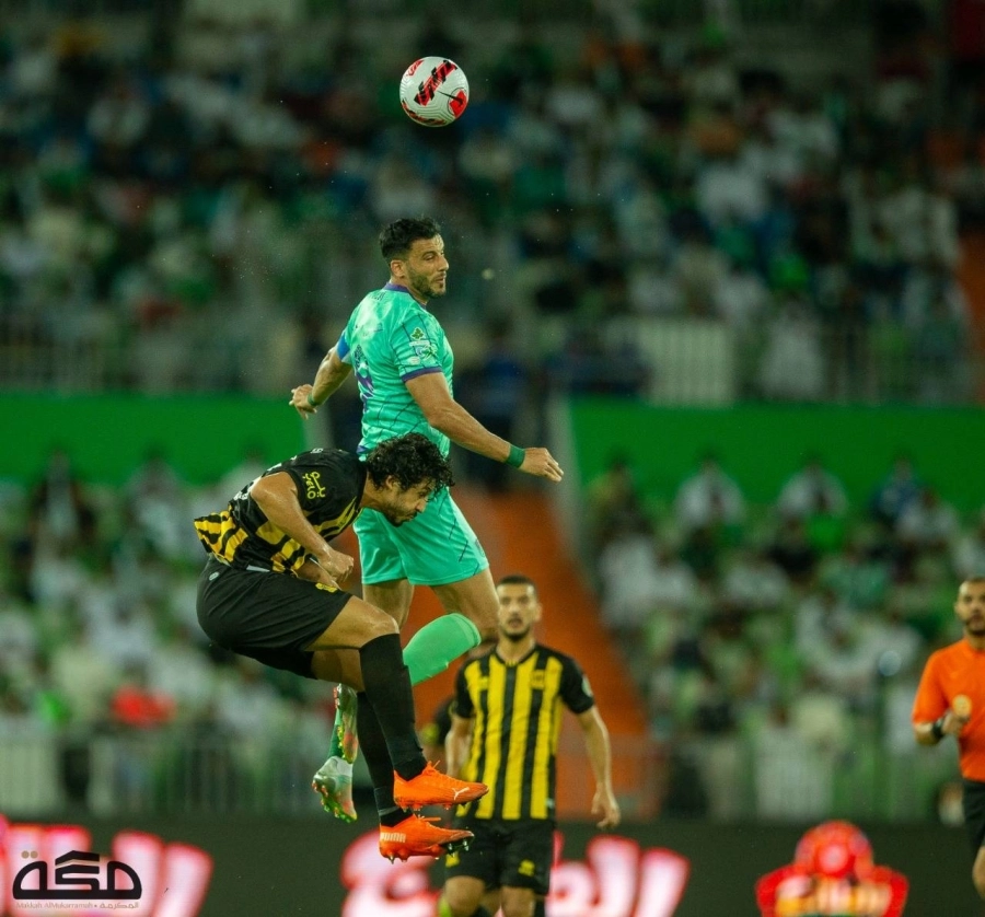 






الاتحاد والأهلي بالجولة السابعة أمس الأول                       (ياسر بخش)