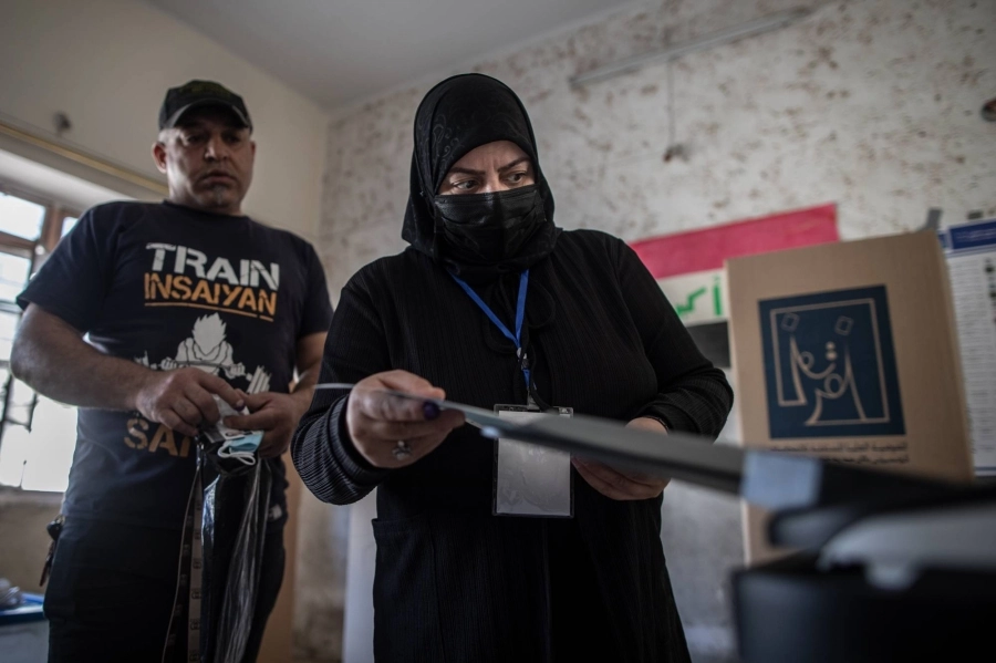 احدى اللجان الانتخابية ( د ب أ)