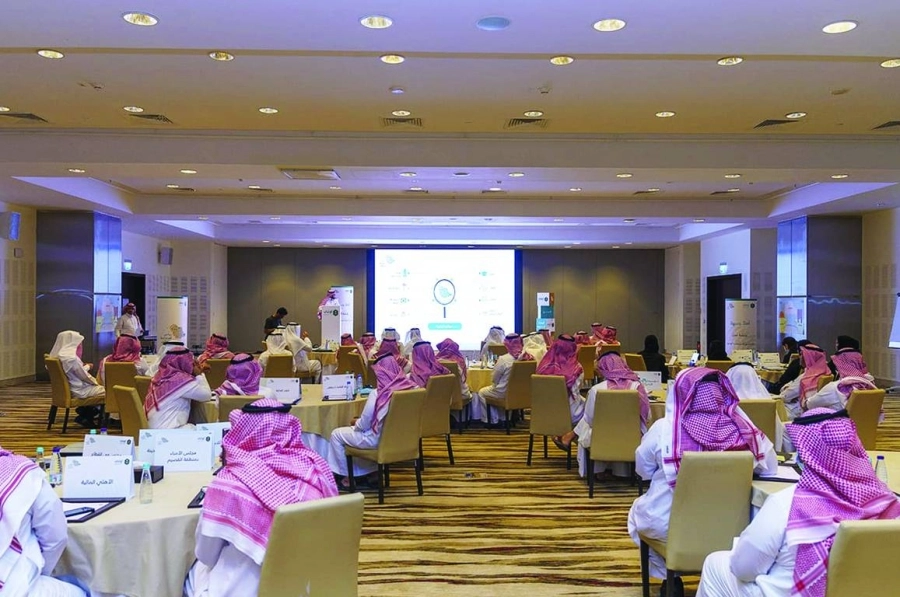 حضور الورشة