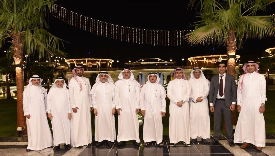 أعضاء مجلس الإدارة