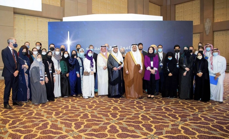 أمير الرياض بالنيابة يرعى حفل تحدي كاوست "تشكيل مستقبل الإعلام"