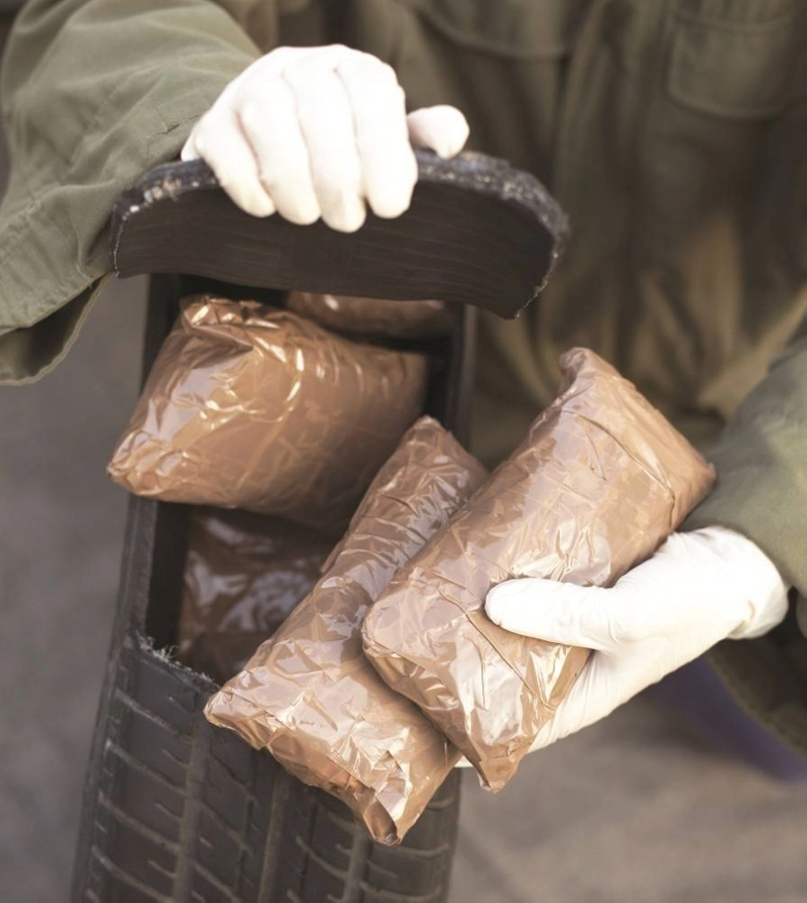 مخدرات لبنانية تم ضبطها قبل تهريبها للخليج             (مكة)