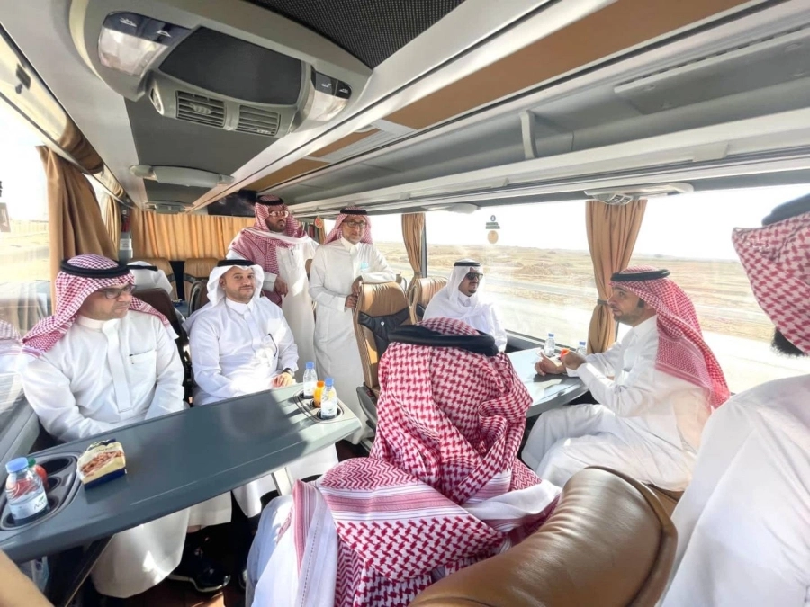 أمير الرياض بالنيابة يتفقد مشاريع "الوطنية للإسكان" في ضاحية الجوّان