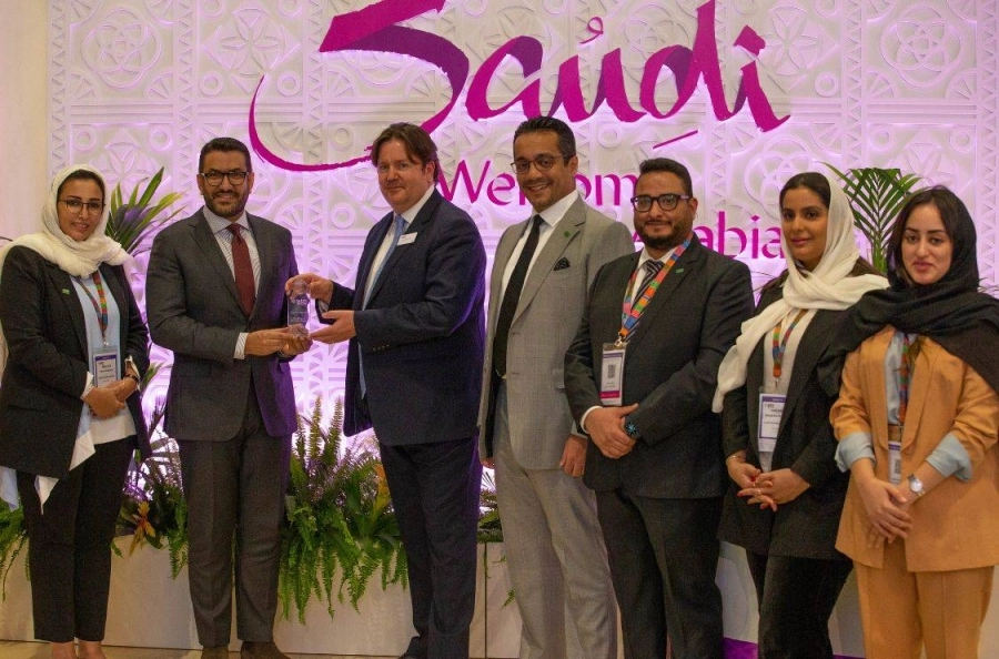 السعودية تتصدر اهتمام المشاركين بمعرض السفر العالمي في لندن