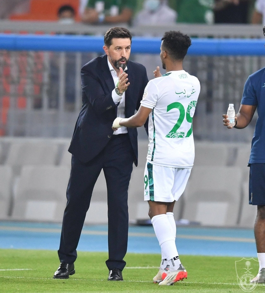 هاسي مع عبدالرحمن غريب  (مكة)