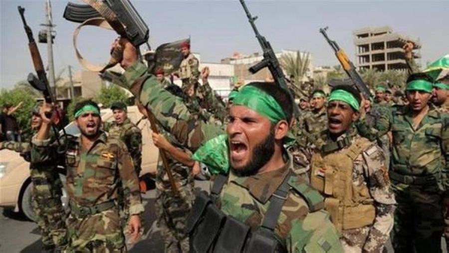 الميليشيات تستعرض قوتها في العراق                                                                                 (مكة)