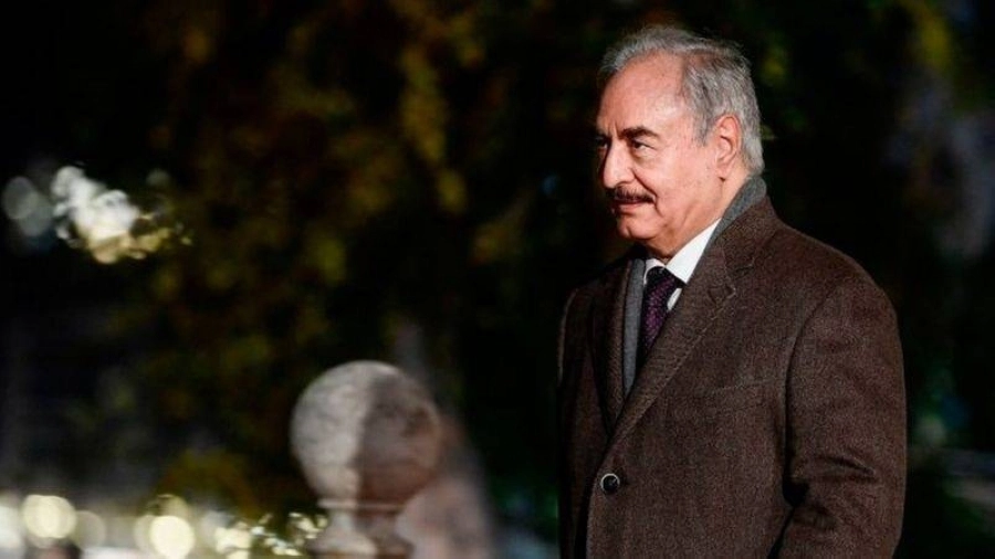 خليفة حفتر                              (مكة)