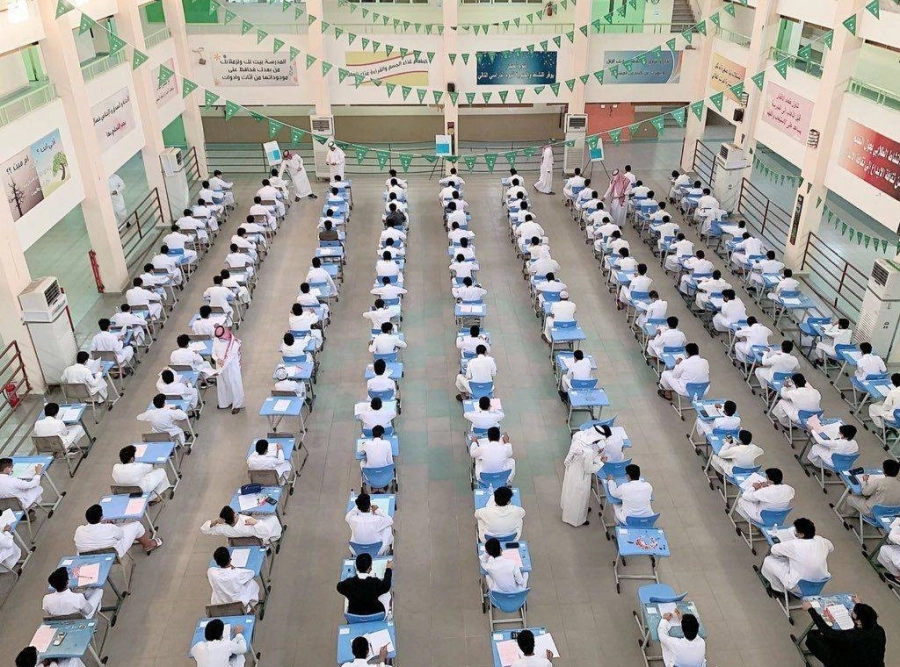 انطلاق اختبارات الفصل الدراسي الأول بمدارس جدة