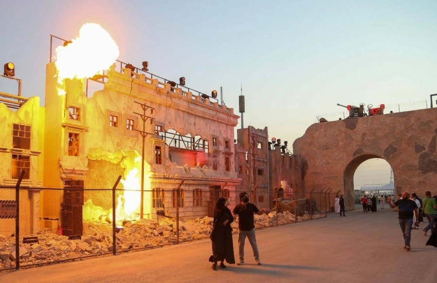 كومبات فيلد