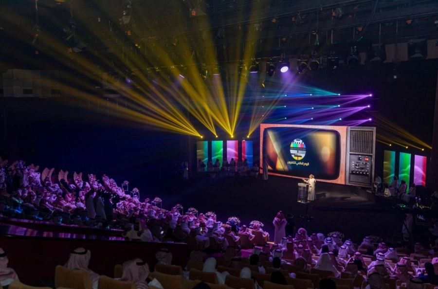 809C1F5F-8B09-463D-8E08-C02E06D882FE