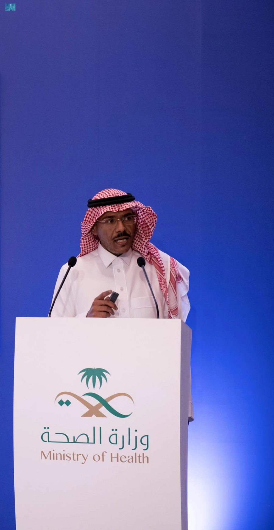 






محمد العبدالعالي خلال المؤتمر              (مكة)