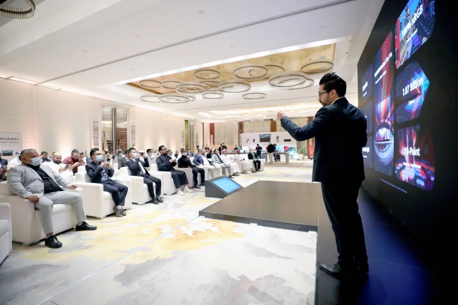 لقطات من الحدث