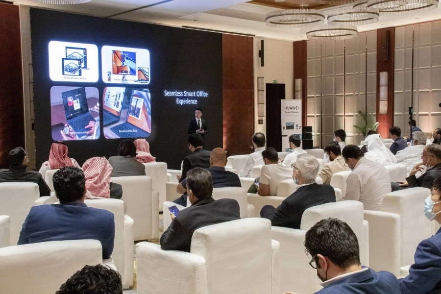 Seamless Smart Office Experience Presentation with Bill Yu