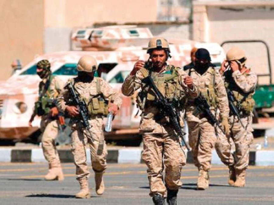 عناصر من الجيش اليمني                        (مكة)