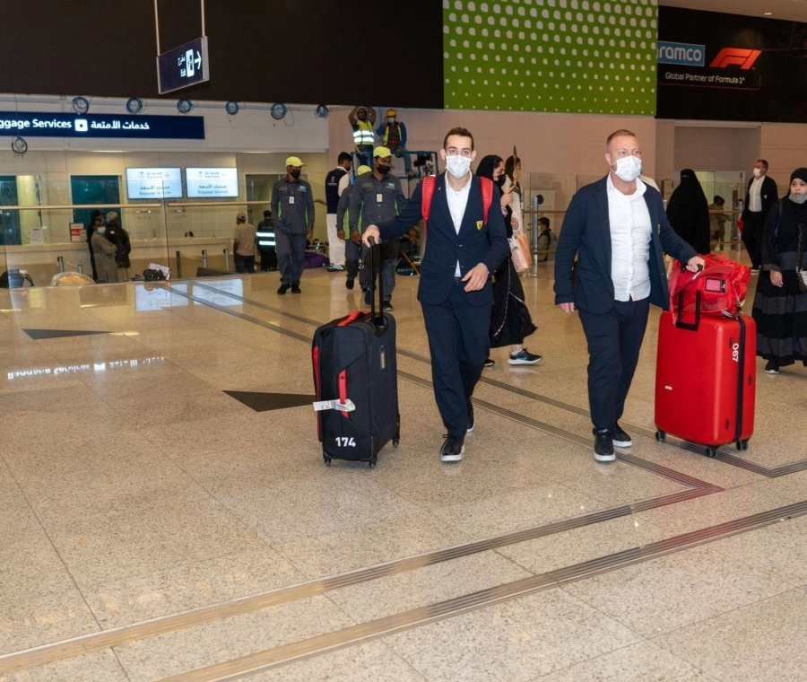 جانب من وصول الفرق