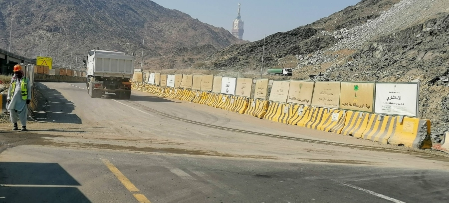 من أعمال استكمال تنفيذ الدائري الثالث المرحلة الثالثة بطول 14.5 كلم الجزء الثالث، من تقاطع المسخوطة إلى طريق الأمير سلطان
