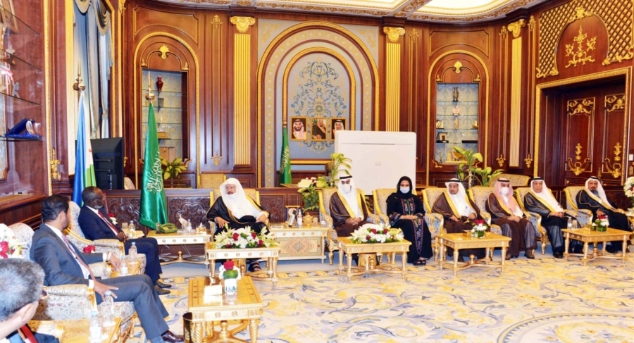 رئيس مجلس الشورى يستقبل رئيس مجلس النواب بجمهورية جيبوتي ويعقدان جلسة مباحثات مشتركة