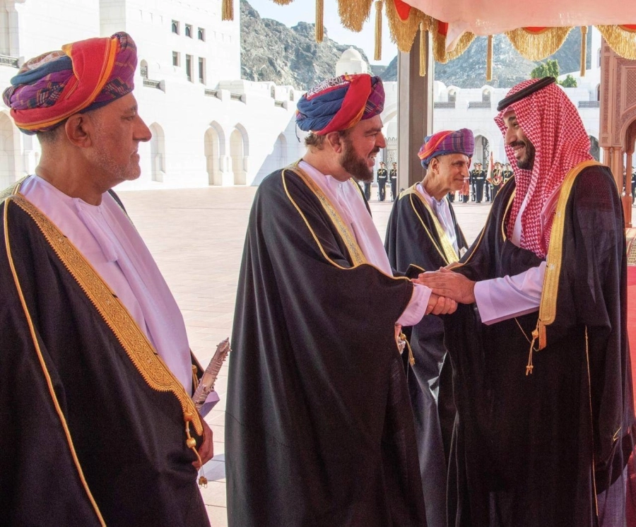 ولي العهد وسلطان عُمان يستعرضان العلاقات الأخوية بين البلدين ويبحثان مستجدات الأحداث على الساحتين الإقليمية والدولية (واس)