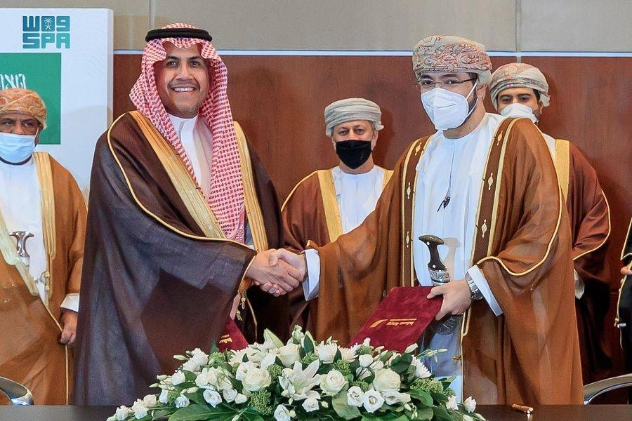 من توقيع المذكرا ت (واس)