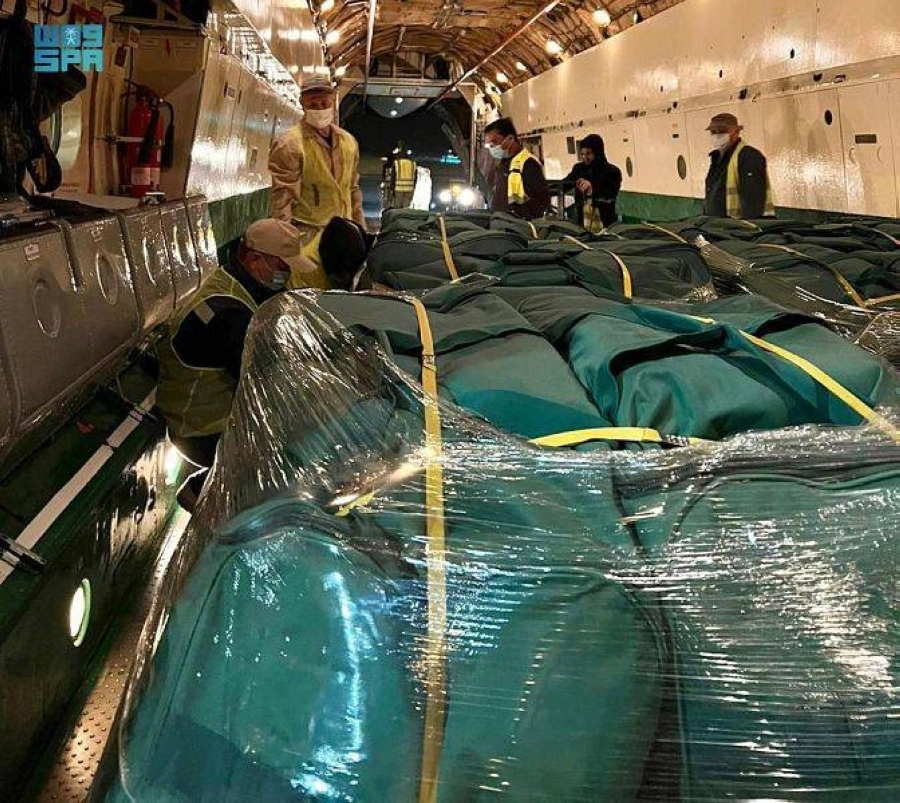 جانب من المساعدات