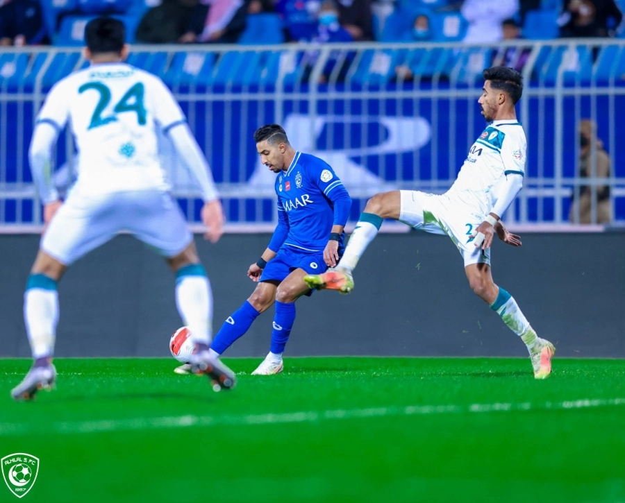 الهلال والفتح أمس