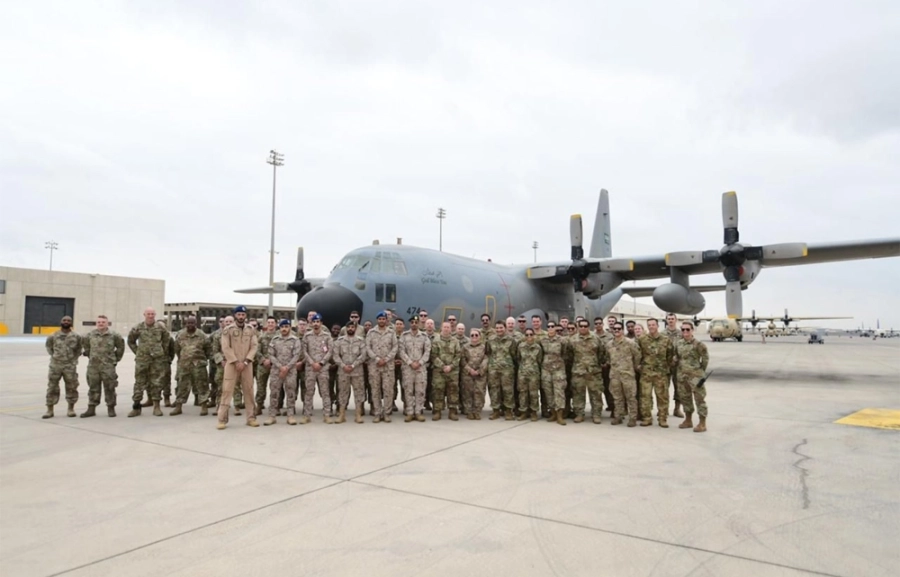 من اختتام مناورات التمرين الثنائي (الجاهزية القتالية) بين القوات الجوية الملكية السعودية والقوات الجوية الأمريكية، الذي يهدف إلى تعزيز الروابط العسكرية ورفع الجاهزية القتالية.

