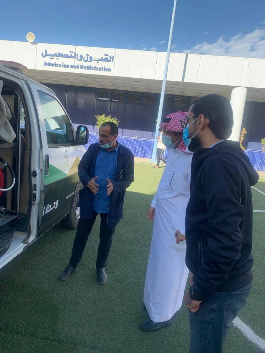 مدير تقني مكة يقف على سير اختبارات المعهد الصناعي بالطائف