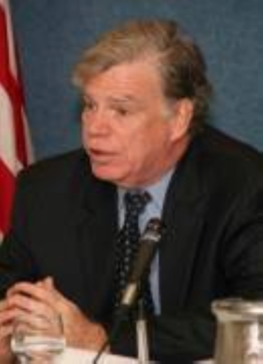 






بروس ماكولوم