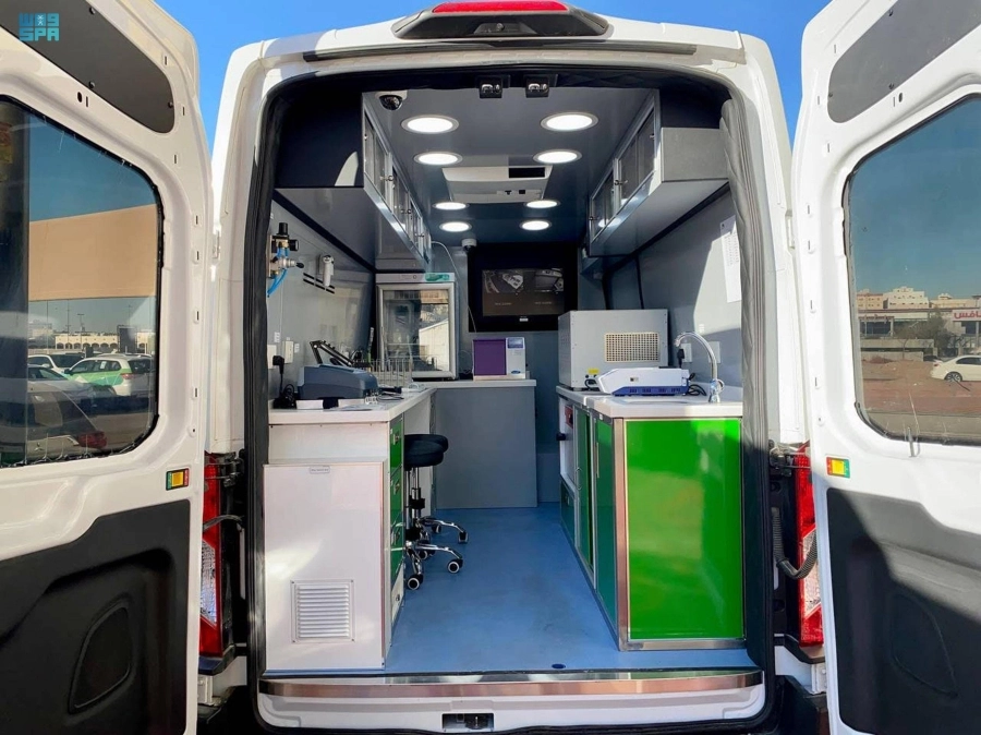 تجهيزات المختبر المتنقل (مكة)