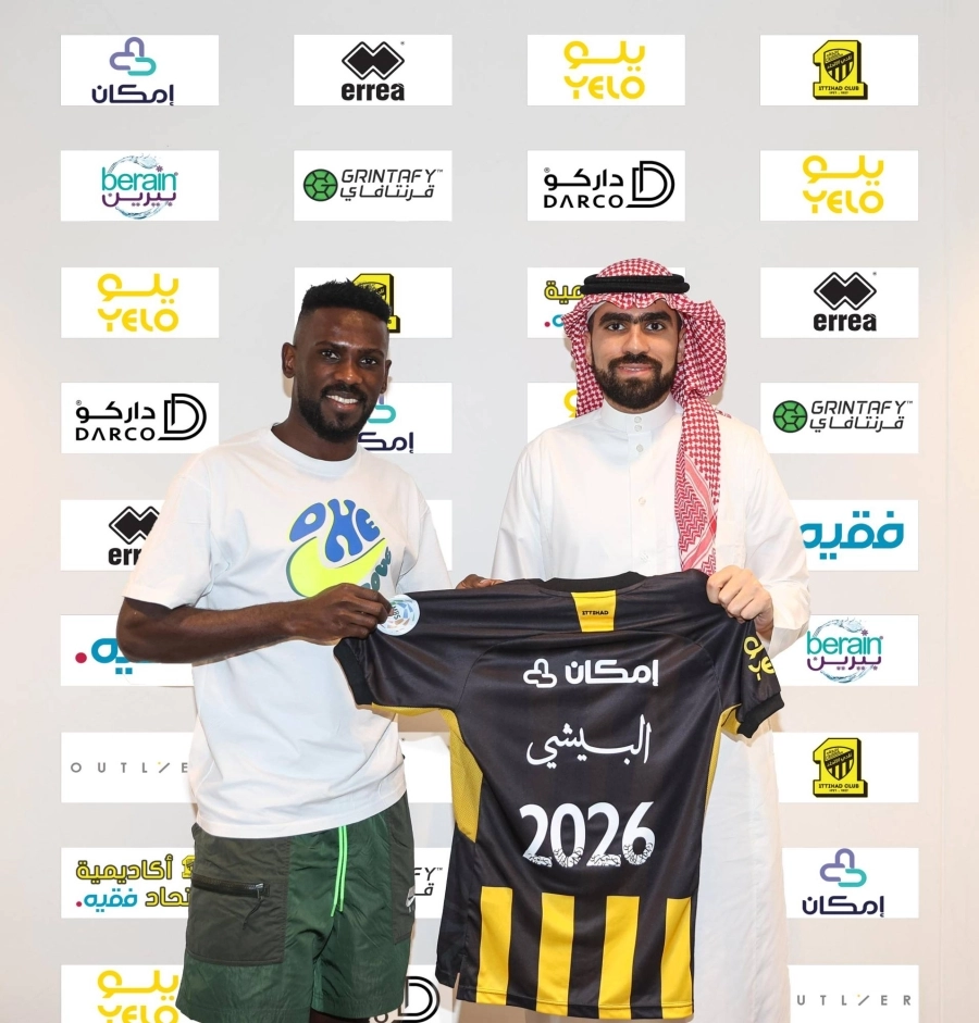 






عبدالعزيز البيشي بعد التجديد     (مكة)