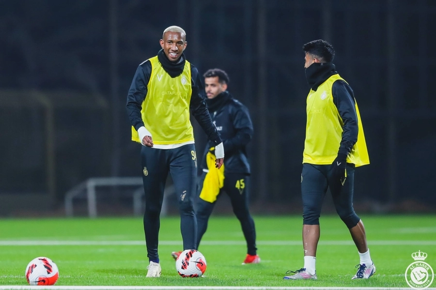 






تاليسكا في تدريبات النصر