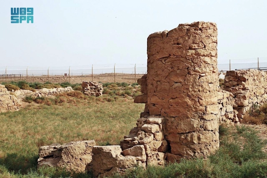 حصن شرق القرية (واس)