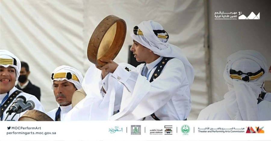 



جانب من الفنون الأدائية خلال المهرجان             (مكة)